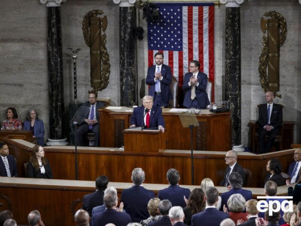 Трамп несколько раз говорил об Украине, выступая с обращением к Конгрессу
Трамп несколько раз говорил об Украине, выступая с обращением к Конгрессу