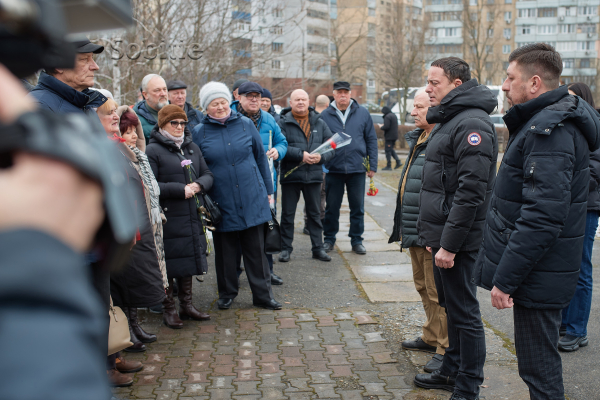 У Кам&rsquo;янському вшанували пам&rsquo;ять учасників бойових дій, які загинули на території інших держав: їхні побратими сьогодні також стоять на захисті України