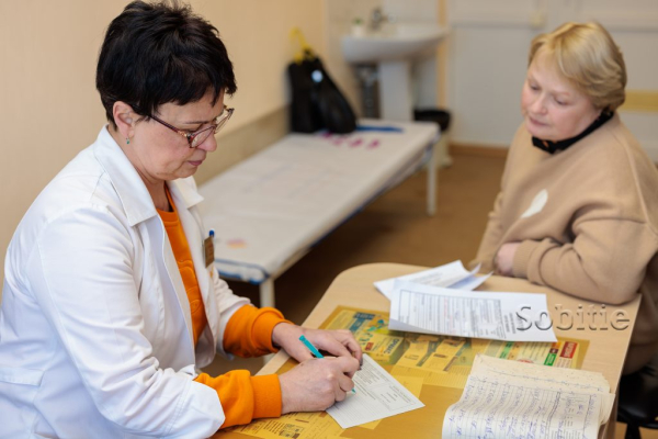 Кам&rsquo;янське допомагає лікарні імені І. І. Мечникова відновлювати здоров&rsquo;я захисників та їхніх родин
