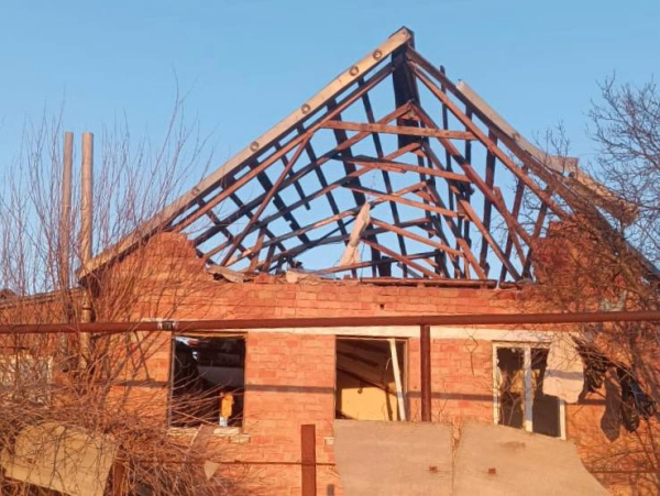 Ворог атакував три райони Дніпропетровщини, постраждав чоловік