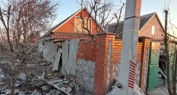 Ворог бив по Нікопольщині та Синельниківщині: поранений 72-річний чоловік