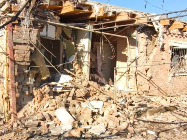 Ворог атакував три райони Дніпропетровщини, постраждав чоловік