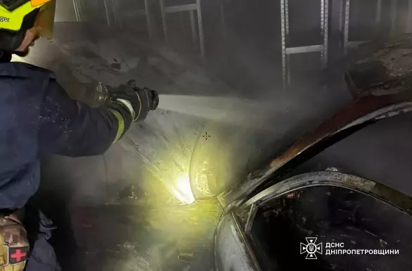 Три авто за одну ніч згоріли у Кривому Розі
