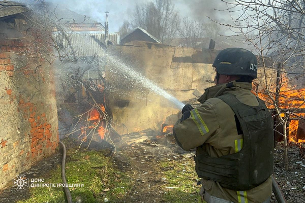 За день ворог здійснив 77 атак на Дніпропетровщину, поранені семеро людей