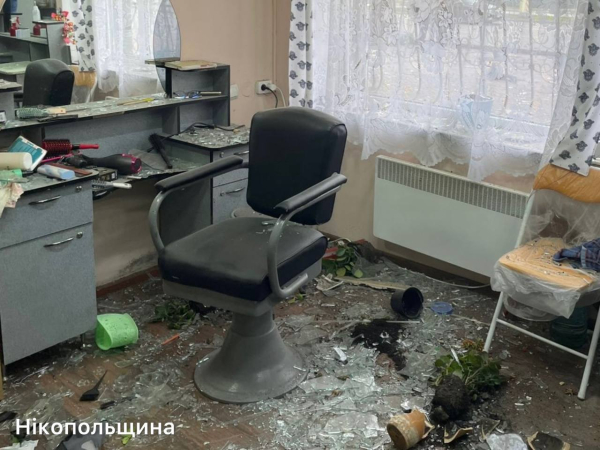 Майже пів сотні атак за день: на Дніпропетровщині поранено п&rsquo;ятьох людей, серед них &ndash; дитина