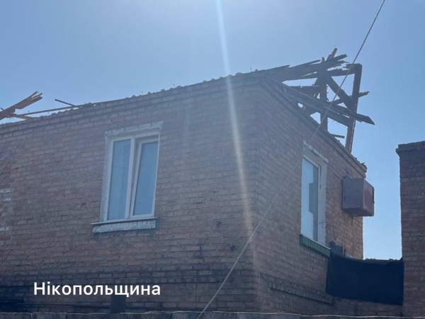 Ворог атакував п&rsquo;ять районів Дніпропетровщини: одна людина загинула, ще п&rsquo;ятеро дістали поранення