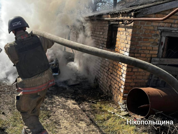 Ворог атакував три райони Дніпропетровщини: постраждали 9 людей