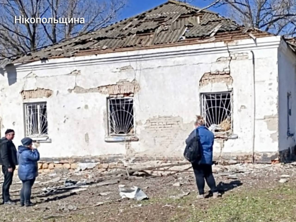 Ворог атакував три райони Дніпропетровщини: постраждали 9 людей