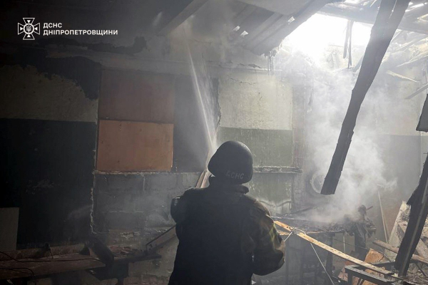 Майже 70 атак за день: на Дніпропетровщині одна людина загинула, ще 12 поранені