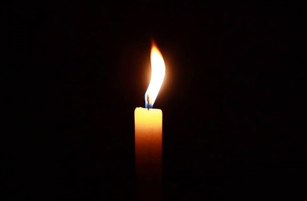 У Дніпрі оголосили траур за загиблими внаслідок атаки 14 квітня У Дніпрі оголосили траур за загиблими внаслідок атаки 14 квітня