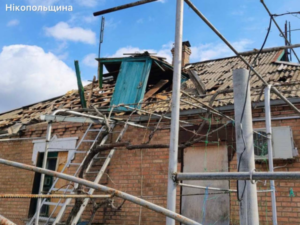 Ворог завдав понад 60 ударів по Дніпропетровщині: поранено 64-річну жінку