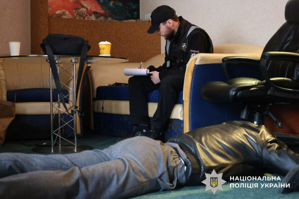 У Дніпрі ліквідували мережу шахрайських кол-центрів, через які викрадали криптоактиви