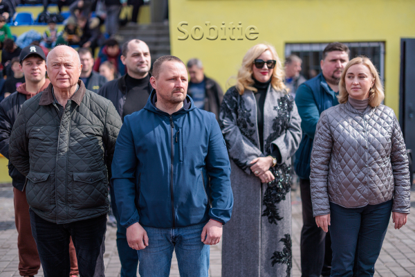 &laquo;Кам&rsquo;янчанам &ndash; кам&rsquo;яні м&rsquo;язи&raquo;: у Кам&rsquo;янському стартувала міська програма безкоштовних спортивних занять